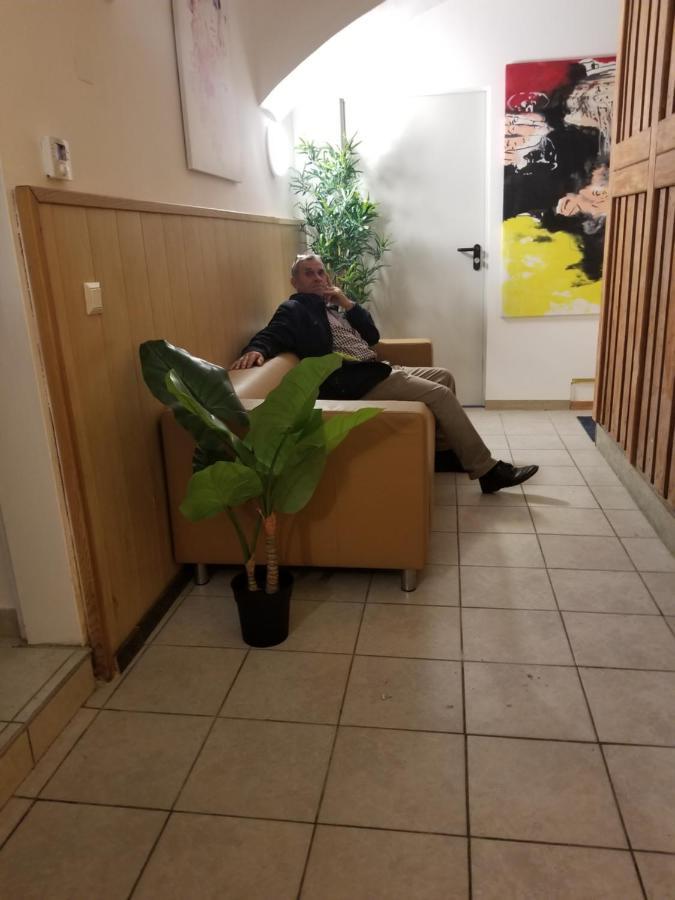 Global Apt Vienna Apartment Luaran gambar